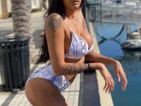 Latina MILF Zoey Sinn models a bikini at a marina prior to oral & vaginal sex - Photo #4