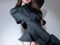 Sexy Asian secretary poses for a tempting non-nude solo shoot in glasses - Photo #3