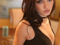 Gorgeous teen Crystal Rae offers top-class escort services and gets fucked - Photo #1