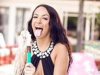 Sofi Ryan - Wet and Wild For You