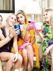 Ryan Riesling, Lily Rader, Cadence Lux - BFFs