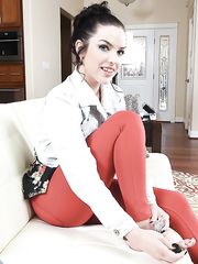 Raven Reign - Dad Crush