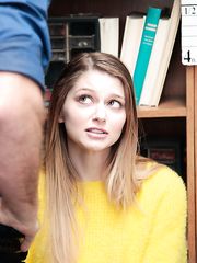 Nadya Nabakova - Shoplyfter