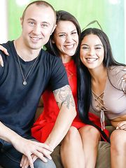 Maya Bijou - Family Strokes