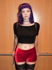 Zelda Andover - Rides Fixie (Zishy)