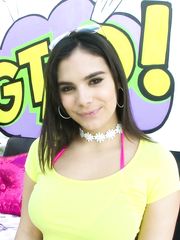 Violet Starr - Swallowed