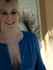 Kiki Parker - Street Blowjobs