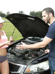 Kelsi Monroe - Monster Curves
