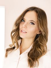 Katya Clover - Fitting Room