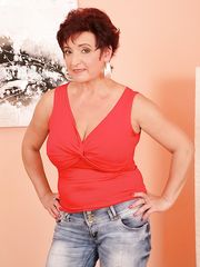 Jessica Hot - Karup's Older Women 3