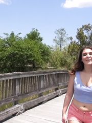 Vicki Star- Street Blowjobs