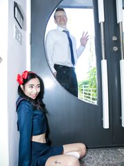 Eva Yi - Exxxtra Small