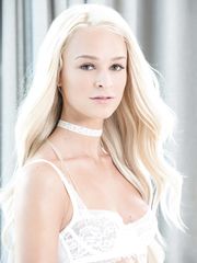 Emma Hix - Vixen