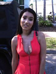 Elle Monela - Bang Bus