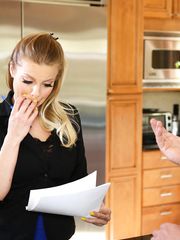 Britney Amber - Mommy Blows Best