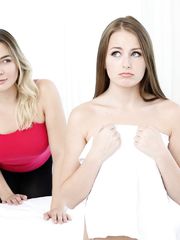 Blair Williams, Scarlett Sage - Girls Gone Pink