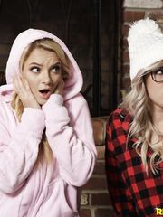 Bailey Brooke, Riley Star - We Live Together