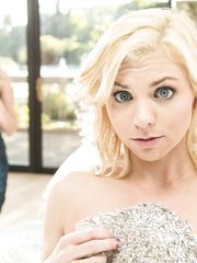 Tara Morgan, Kenna James - Web Young
