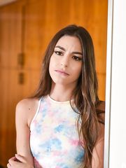 Arielle Faye - Family Strokes