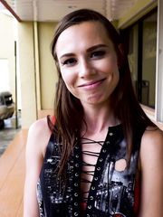 Aidra Fox - Public Pickups