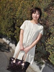 Chubby asian MILF Masae Shimatani undressing and playing with herself