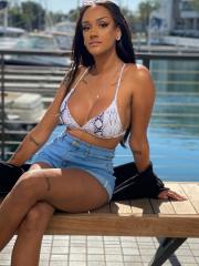 Latina MILF Zoey Sinn models a bikini at a marina prior to oral & vaginal sex