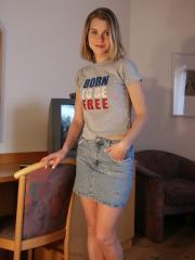 Sexy amateur teen Jenni spreads her legs and toys her pink vagina