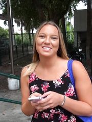 Scarlett Jennings - Street Blowjobs