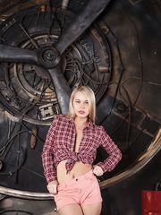 Sarika A - MetArtX