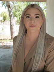 Rharri Rhound - Stranded Teens