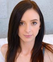 Lacey Noir