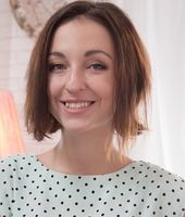 Liona Bee