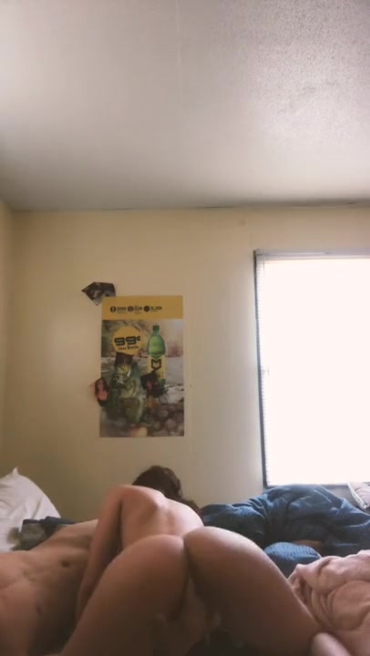 Boyfriend Fucks Sexy Green Eyed Girlfriend while Parents are Gone.