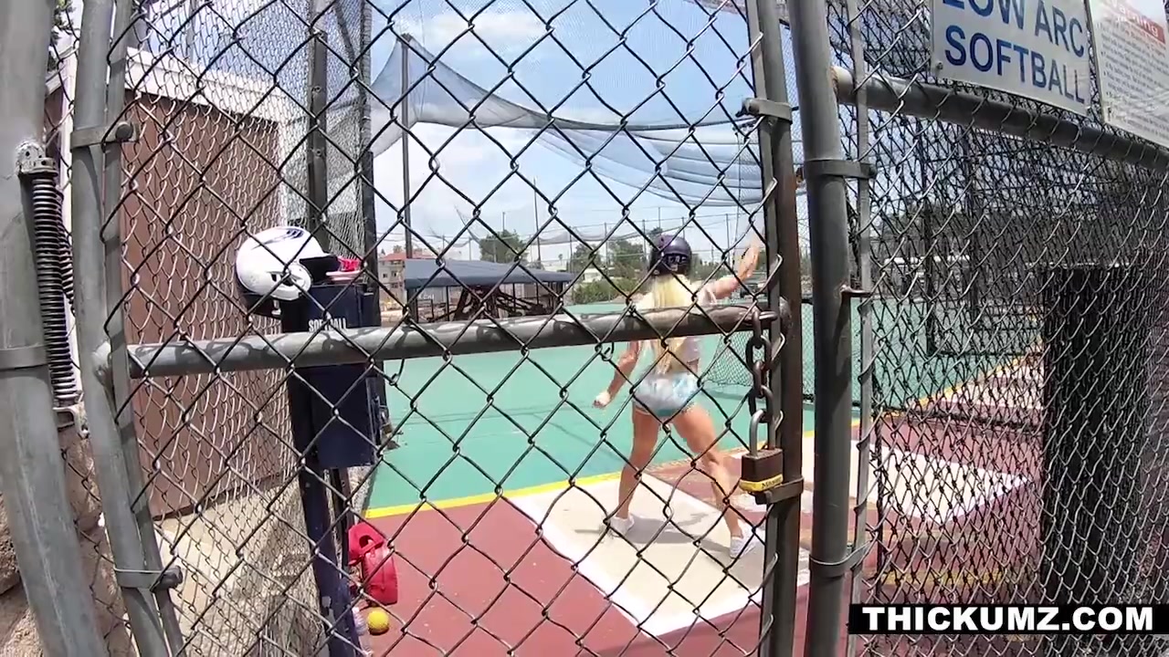 Thickie Nikki has a Booty to die for!