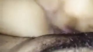 Safada gozando no pal do namorado