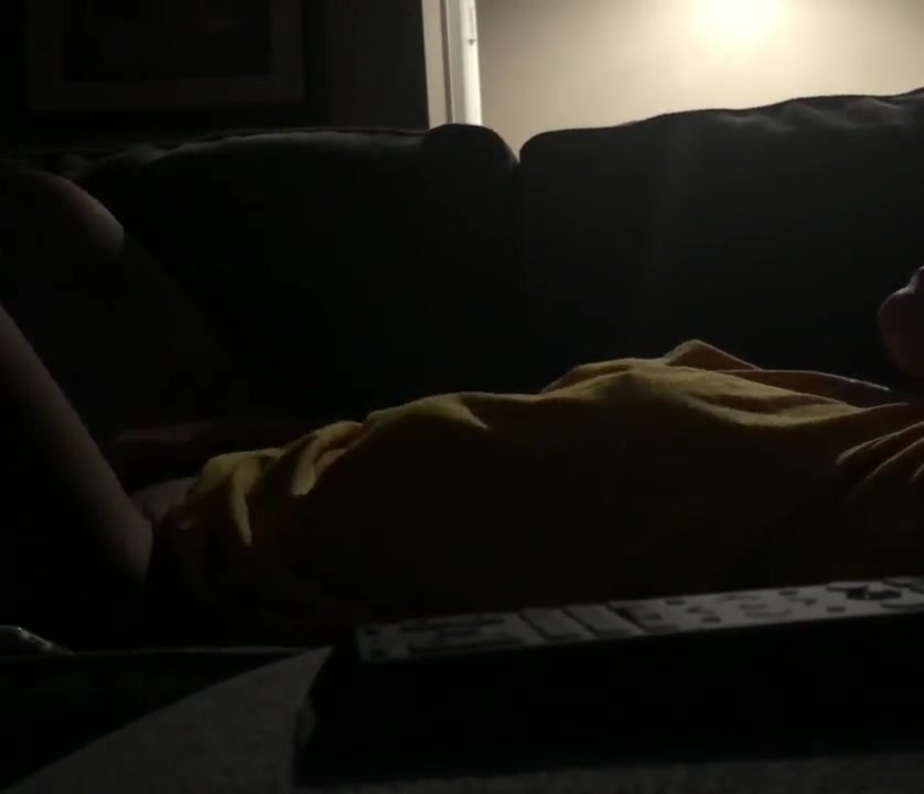 Girl Reaches Mind Blowing Orgasm Quickly when She’s High