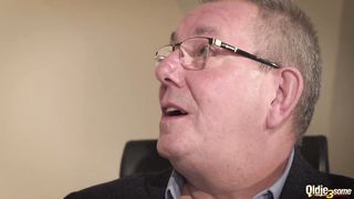 Horny boss got a blowjob from Anna G and Anya Kri and liked it a lot