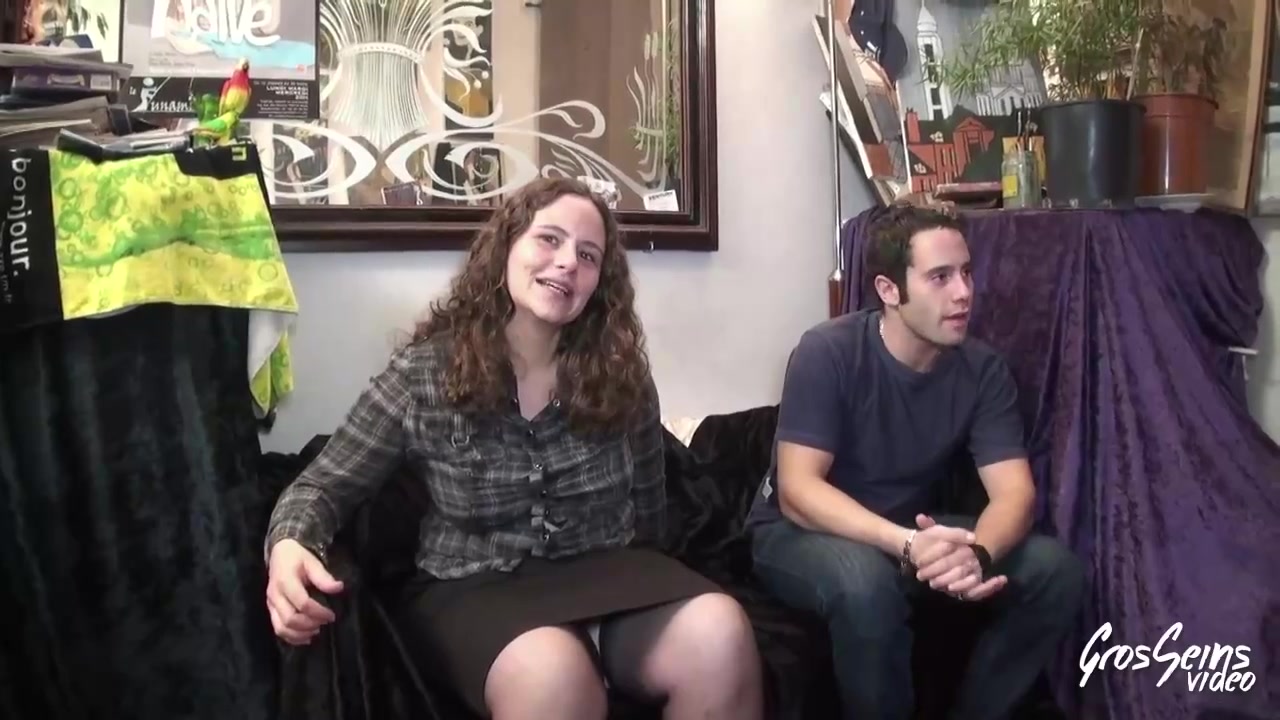 Naive, amateur chick got down and dirty with a stranger and had a real blast