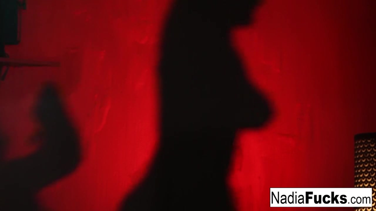Sexy Blonde Stripper Nadia White gives more than a Lapdance