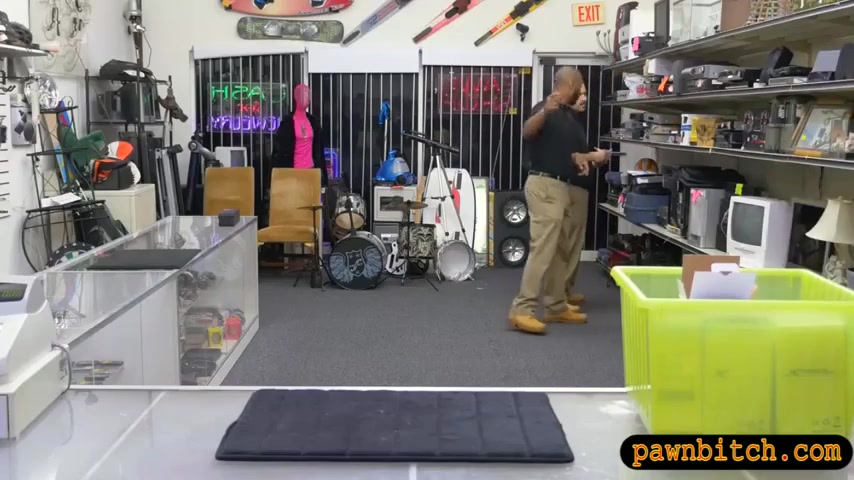 Classy Latin brunette turned into a real slut to get a discount in a local shop