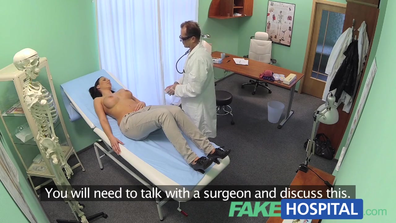 FakeHospital Patient seduces doctor