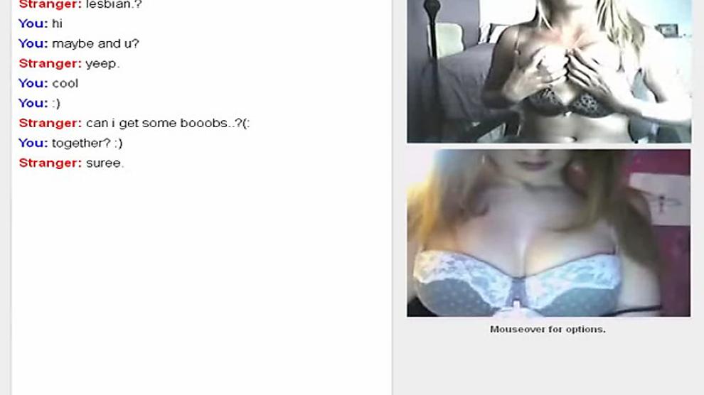 Omelge #60 Horny girl with perfect body masturbates