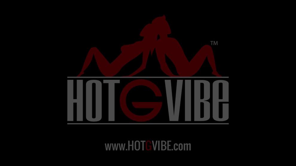 HOT G VIBE - Asian Bartender Serves her own Squirt