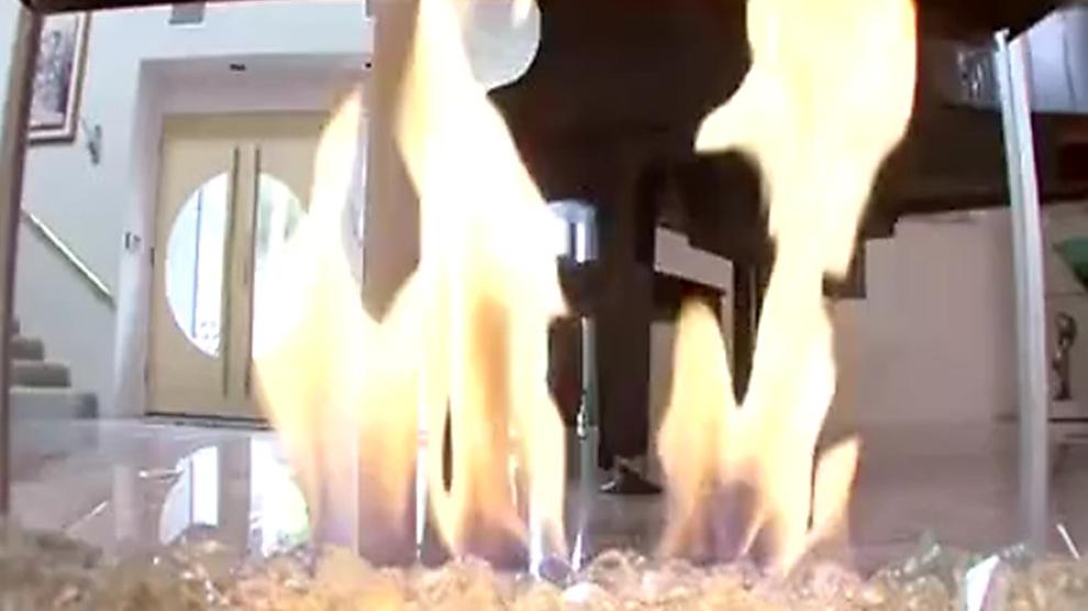 Phoenix Marie gets oily ass fucked