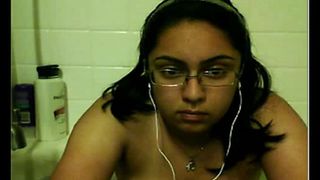 INDIAN IRAM PATEL FROM DEWSBURY