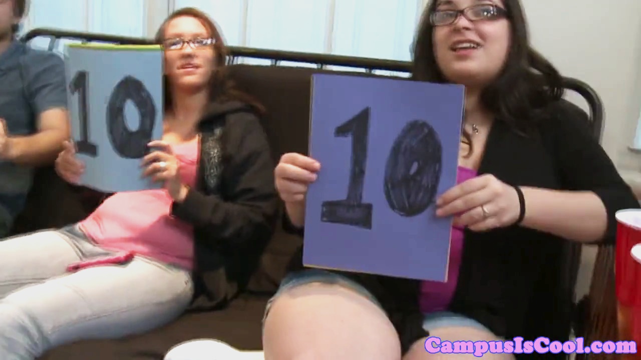 CAMPUS IS COOL - Real sorority lesbos in hot rimjob session