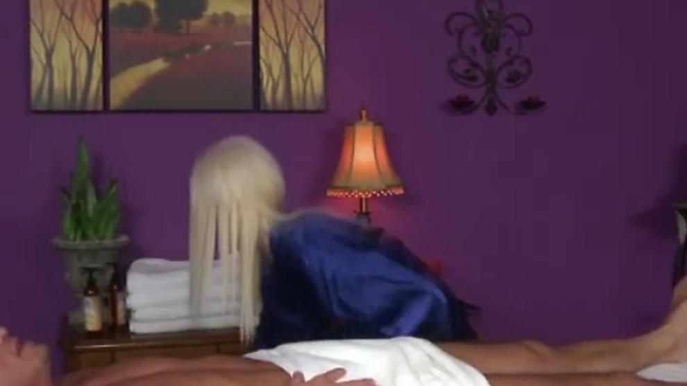 Petite blonde massage babe sucks client off