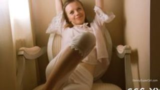Sensual studying for lusty pussy