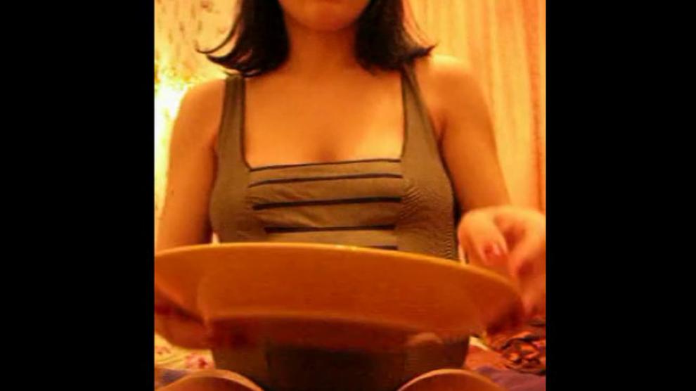 Pregnant Girl Eats Pizza