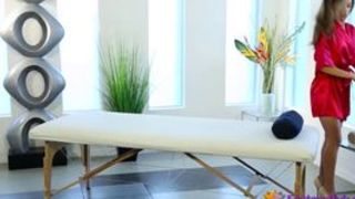 Horny masseuse gives perfect massage with sex